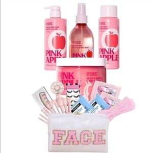 Beauty And Makeup Accessory Set